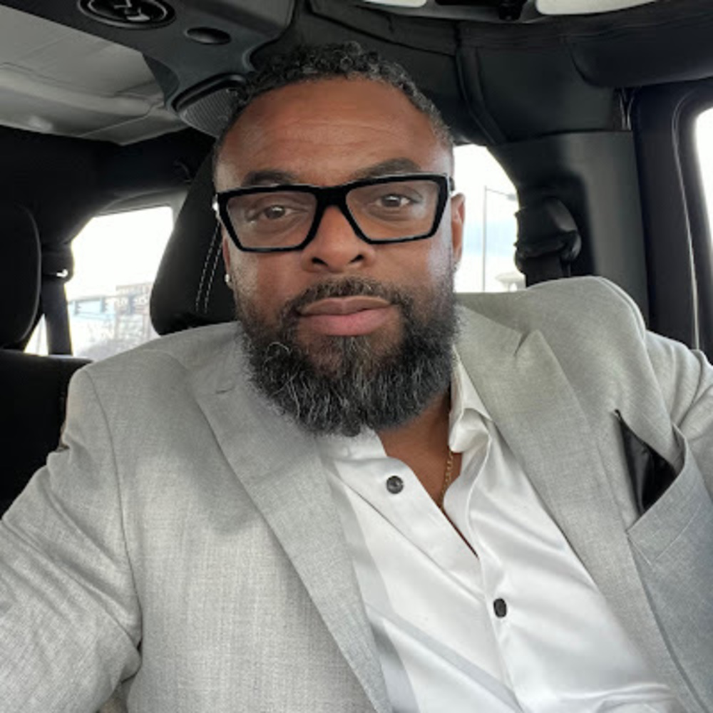 Meet your Posher, Marcus